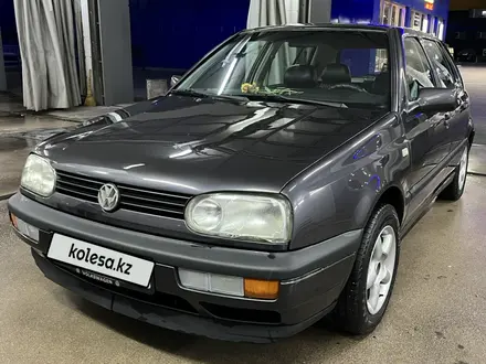 Volkswagen Golf 1994 года за 2 200 000 тг. в Алматы – фото 9