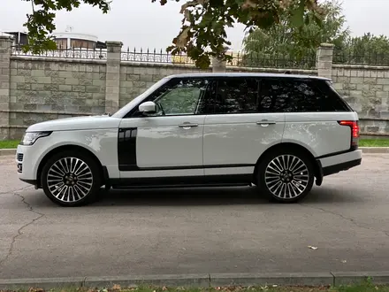 Land Rover Range Rover 2015 года за 25 400 000 тг. в Алматы – фото 10