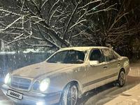 Mercedes-Benz E 320 1996 года за 3 200 000 тг. в Тараз