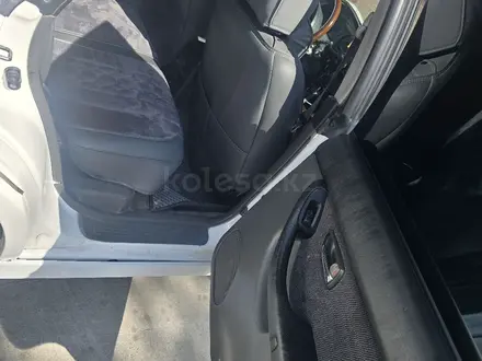 Subaru Legacy 2001 года за 2 950 000 тг. в Алматы – фото 8