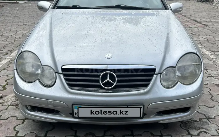 Mercedes-Benz C 180 2003 года за 3 320 000 тг. в Алматы