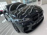BMW X6 M 2023 года за 51 000 000 тг. в Астана – фото 2