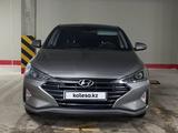Hyundai Elantra 2019 года за 8 100 000 тг. в Астана