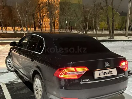 Skoda Superb 2014 года за 6 200 000 тг. в Астана – фото 4