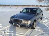 Mercedes-Benz E 260 1988 года за 1 300 000 тг. в Караганда