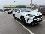 Toyota RAV4 2021 года за 13 000 000 тг. в Алматы – фото 4