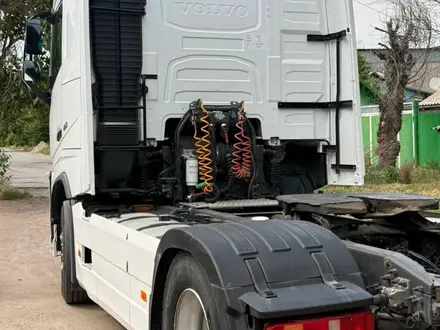 Volvo  FH 2015 года за 33 000 000 тг. в Тараз – фото 7