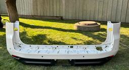 Бампер задний на Toyota Land Cruiser 300 за 180 000 тг. в Алматы – фото 3