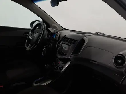 Chevrolet Aveo 2013 года за 2 880 000 тг. в Астана – фото 22