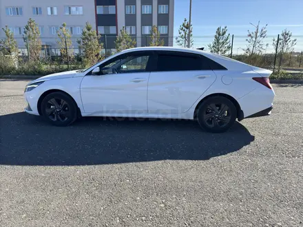 Hyundai Elantra 2021 года за 10 000 000 тг. в Астана – фото 2