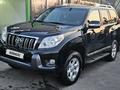 Toyota Land Cruiser Prado 2013 года за 16 350 000 тг. в Алматы – фото 3