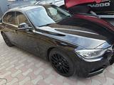 BMW 328 2015 годаүшін10 950 000 тг. в Алматы – фото 3