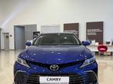 Toyota Camry Prestige 2023 года за 17 200 000 тг. в Актобе – фото 2