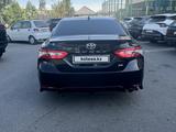 Toyota Camry 2019 годаүшін11 500 000 тг. в Шымкент – фото 2