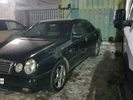 Mercedes-Benz E 280 1997 года за 2 500 000 тг. в Алматы