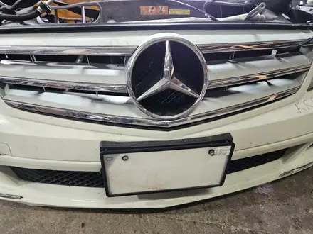 Ноускат, носик, мини морда Mercedes Benz C W204 за 500 000 тг. в Караганда – фото 2