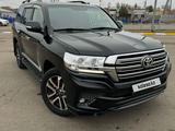 Toyota Land Cruiser 2019 года за 40 000 000 тг. в Петропавловск – фото 2