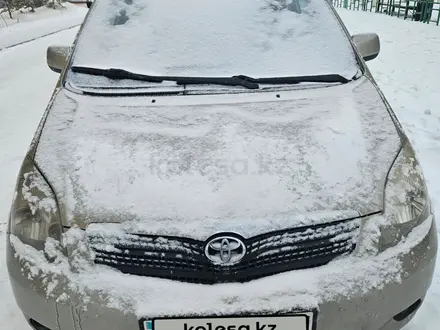 Toyota Corolla Verso 2001 года за 3 400 000 тг. в Астана