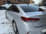 Hyundai Sonata 2021 года за 9 500 000 тг. в Жезказган – фото 2