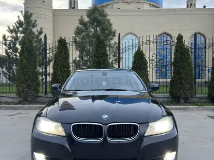 BMW 320 2009 года за 5 500 000 тг. в Алматы