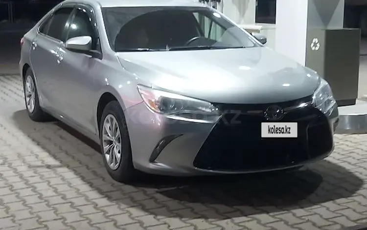 Toyota Camry 2017 годаfor7 700 000 тг. в Атырау