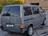 Volkswagen Multivan 1992 года за 2 500 000 тг. в Темиртау – фото 4