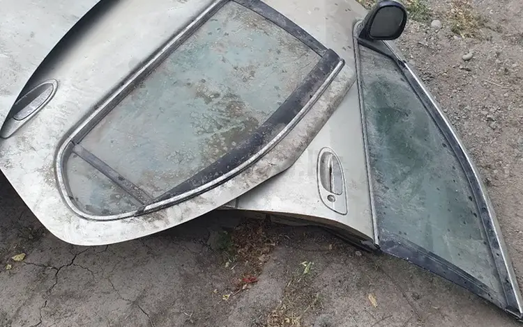 Двери все комплект за 25 000 тг. в Алматы