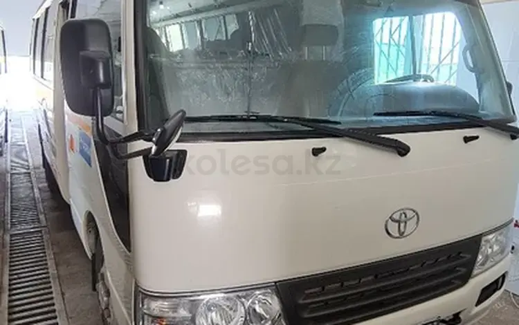 Toyota  Coaster 2016 года за 22 000 000 тг. в Аксай