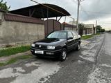 Volkswagen Vento 1993 года за 1 000 000 тг. в Шымкент