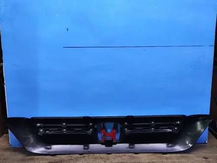 Решетка радиатора Honda CR-V RE дорестайлинг за 32 000 тг. в Астана – фото 2