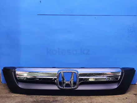 Решетка радиатора Honda CR-V RE дорестайлинг за 27 000 тг. в Астана