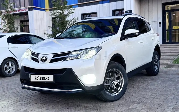 Toyota RAV4 2015 года за 12 000 000 тг. в Уральск