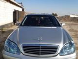 Mercedes-Benz S 320 2001 года за 3 700 000 тг. в Тараз – фото 2