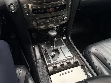 Lexus LX 570 2011 года за 20 000 000 тг. в Алматы – фото 18