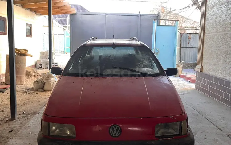 Volkswagen Passat 1993 годаfor800 000 тг. в Тараз