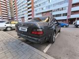 Mercedes-Benz E 200 1994 годаүшін1 800 000 тг. в Караганда – фото 5