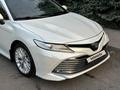 Toyota Camry 2018 года за 13 500 000 тг. в Шымкент – фото 7