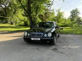 Mercedes-Benz E 200 2001 года за 3 800 000 тг. в Алматы – фото 2