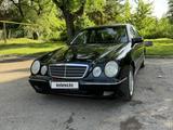 Mercedes-Benz E 200 2001 года за 3 800 000 тг. в Алматы