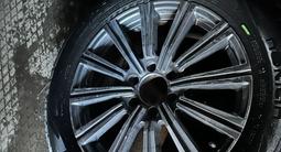 Диски на Lexus Gh 460 с резиной нокиян хакка блэкүшін350 000 тг. в Караганда – фото 4