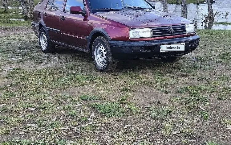Volkswagen Vento 1992 годаүшін800 000 тг. в Усть-Каменогорск