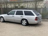 Mercedes-Benz E 280 1993 годаүшін3 800 000 тг. в Алматы – фото 4