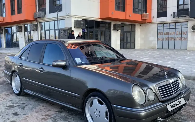 Mercedes-Benz E 320 1995 годаfor4 300 000 тг. в Актау