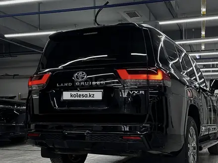 Toyota Land Cruiser 2025 года за 75 600 000 тг. в Астана – фото 6