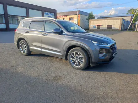 Hyundai Santa Fe 2020 года за 13 900 000 тг. в Астана