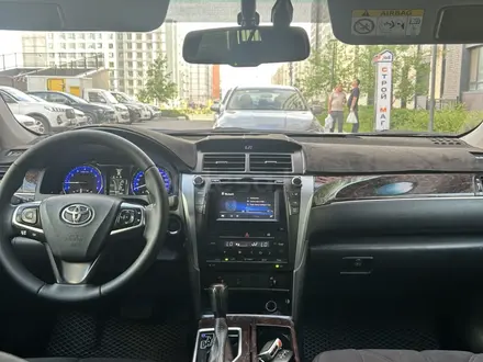Toyota Camry 2016 годаүшін11 500 000 тг. в Астана – фото 11