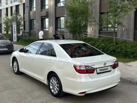 Toyota Camry 2016 годаүшін11 500 000 тг. в Астана – фото 4