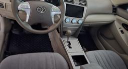 Toyota Camry 2006 года за 5 800 000 тг. в Актобе – фото 5