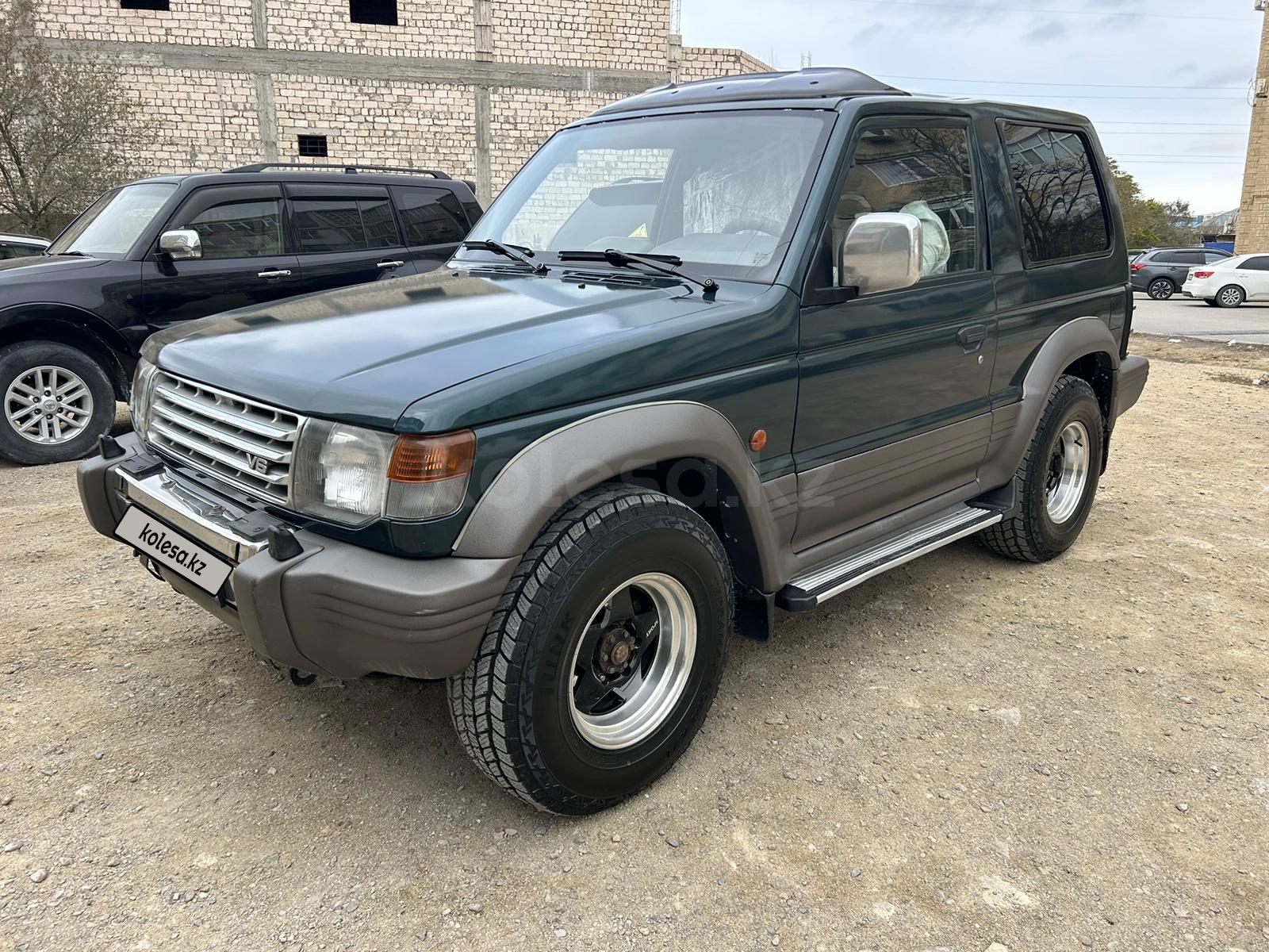 Mitsubishi Pajero 1997 г.