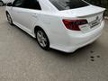 Toyota Camry 2013 года за 7 000 000 тг. в Актобе – фото 2